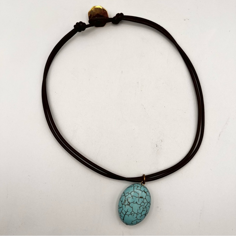 **NEW** BROWN LEATHER NECKLACE WITH TURQUOISE PENDANT